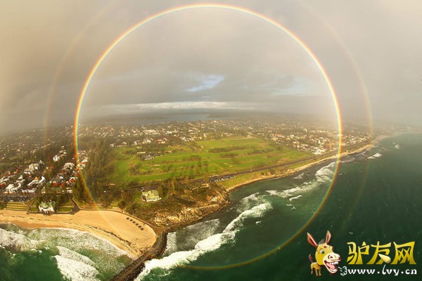 �й��ձ���10��11�յ�(����) ͯ��������˵�ڲʺ�ľ�ͷ���ҵ����أ���������ʺ���ܻ�����ʧ���ˣ���Ϊ����һ����������Բ��