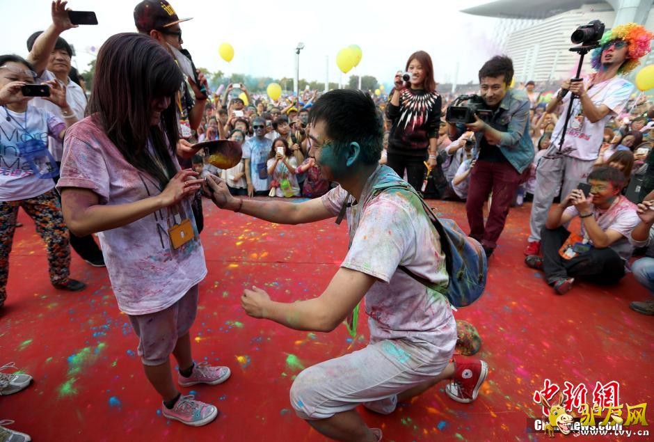 ����ɫ�ܡ���ɫ��������(������ͼ)