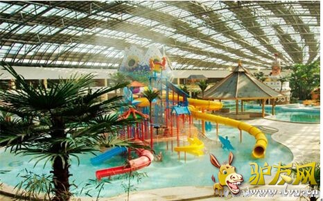 ���������α���ӭ��������ɽͬ�ǡ�Ⱥ�ڵ�ɽ������� ���������Ļ