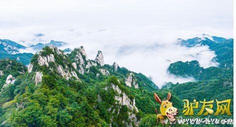 ���������α���ӭ��������ɽͬ�ǡ�Ⱥ�ڵ�ɽ������� ���������Ļ