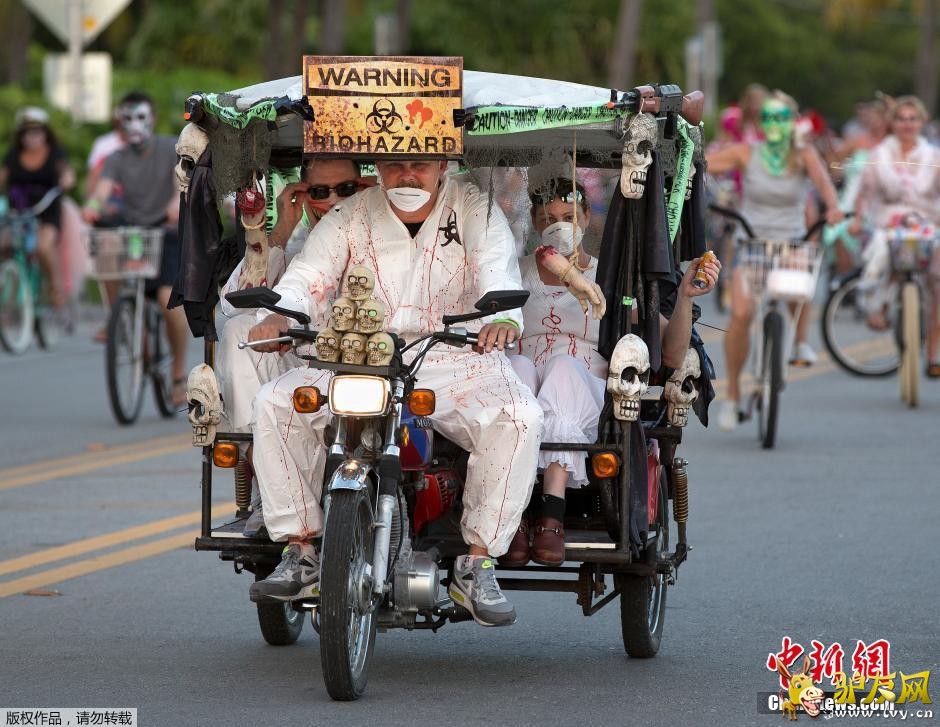 ����ʱ��2014��10��19�գ��������ݻ�ά˹�أ�������Ȼ�����ڼ���С�ɥʬ�����С����Լ7000��װ���ɥʬ�μӡ�