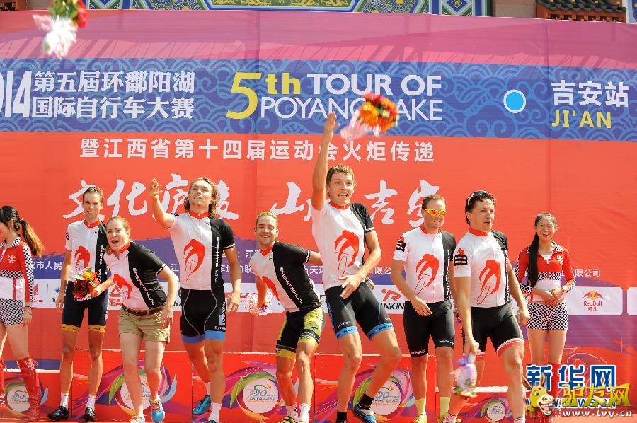 10��22�գ��й���ͳ��ӳ��������ڱ��������С����գ�2014�����컷۶�����������г�������ʮ���μ���®���Ļ�԰�����ڽ����������С� ¿�������������