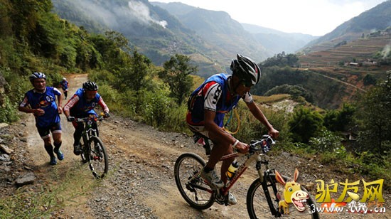 ����ţ24Сʱ����ԭ��ս�����Ǿ����ز�18Сʱ08��15��ĳɼ���ɱ�����ͼΪ���ز��������ｻ�������