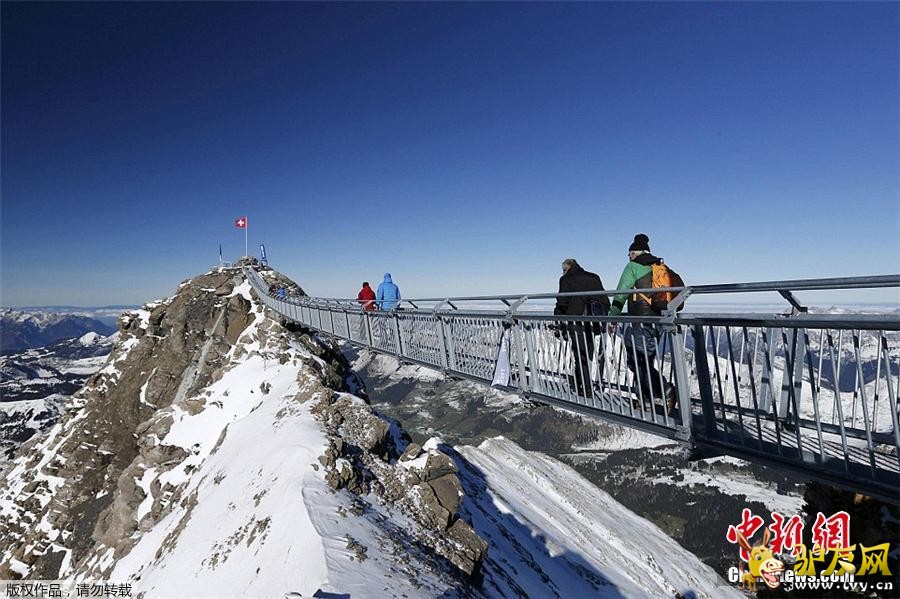 ������10��27�յ�  ����ý���������գ���ʿһ��107�׵ġ����š���ͨ�����������ο����߹۹⡣������������100���׵���ûʲô�˲���ģ��ǿɾʹ���ش��ˡ�