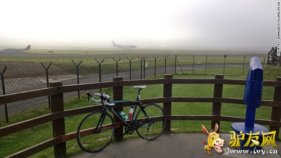 ���Ȼ��������г�������������������ֻ���ʾ��Ч֤������ֱ�ӽ������С�