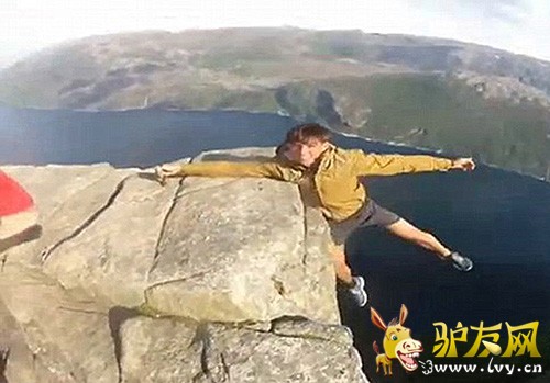 �Ĵ��������Ӱ����˹���ʹ�˵���������Ų��ĳ�����±��ϡ�