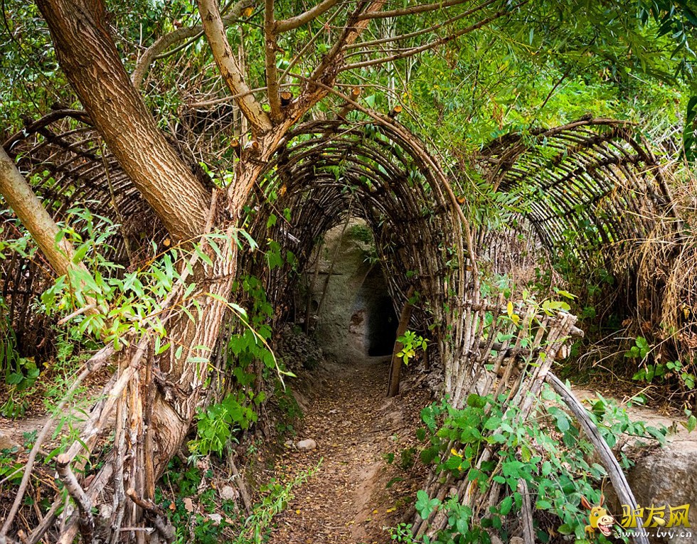 ���������30�꽨���˾޴�ġ�ħ���Թ�����