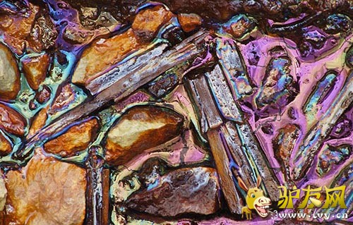 ͼΪ�������������ɽ��������һ��������ɫСϪ��