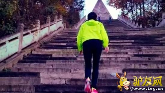 ��ٳ�͸�����