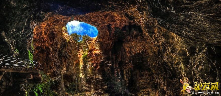 ����-����Ice Cave