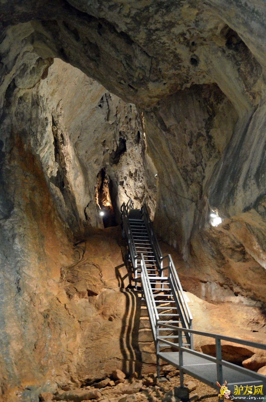 ����-����Ice Cave
