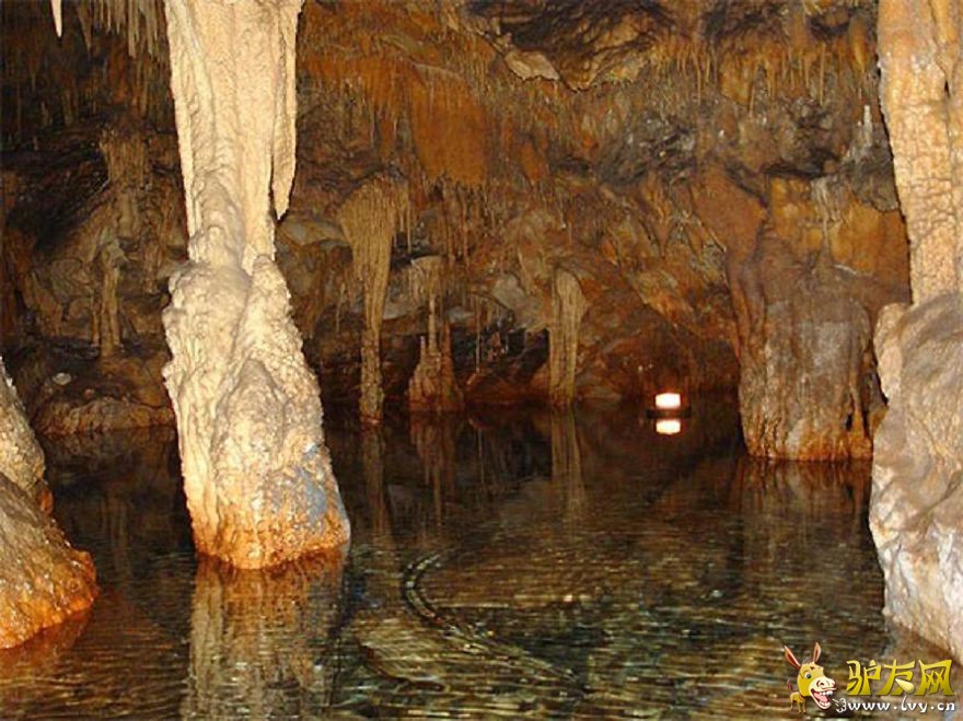 ����-����Ice Cave