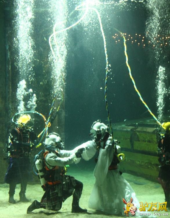 �����Ǳˮ���ھ���ˮ�»��� ��ͨѶ�豸��������