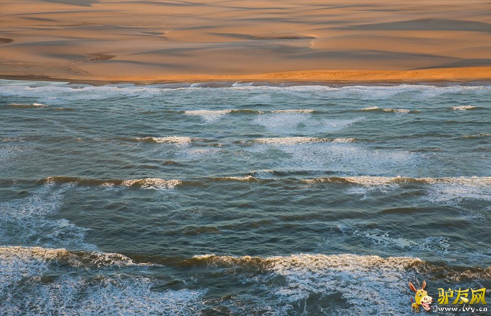 ������ʯ��԰���������⾵��Ȫ��������һ���������ϵĻ�ɽ����ҳ��ͼ