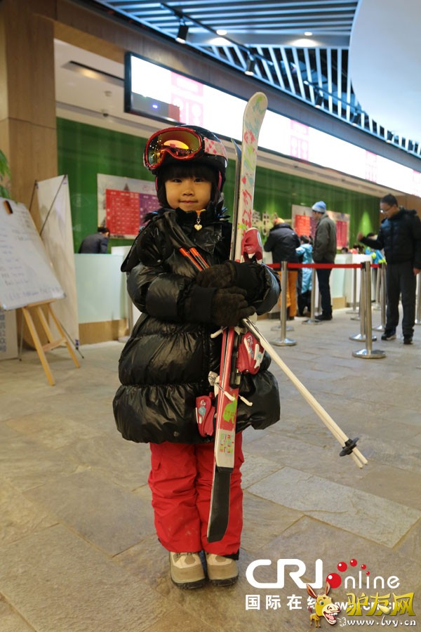 ������ʻ�ѩ�ڿ�Ļ