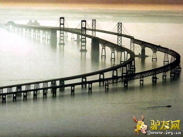 ���������˵�ʮ������ ��ҡ����ء���