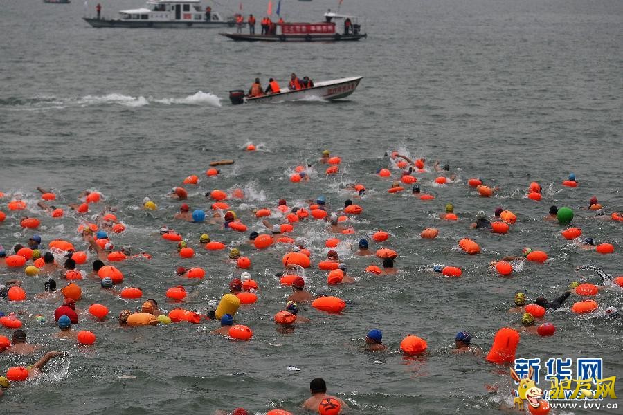 �������ݴ�ѩʱ�ھ��к�ɳ���������