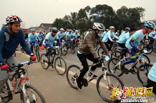 ��ɽ�����׽��⻷��·���г��������򽭡���