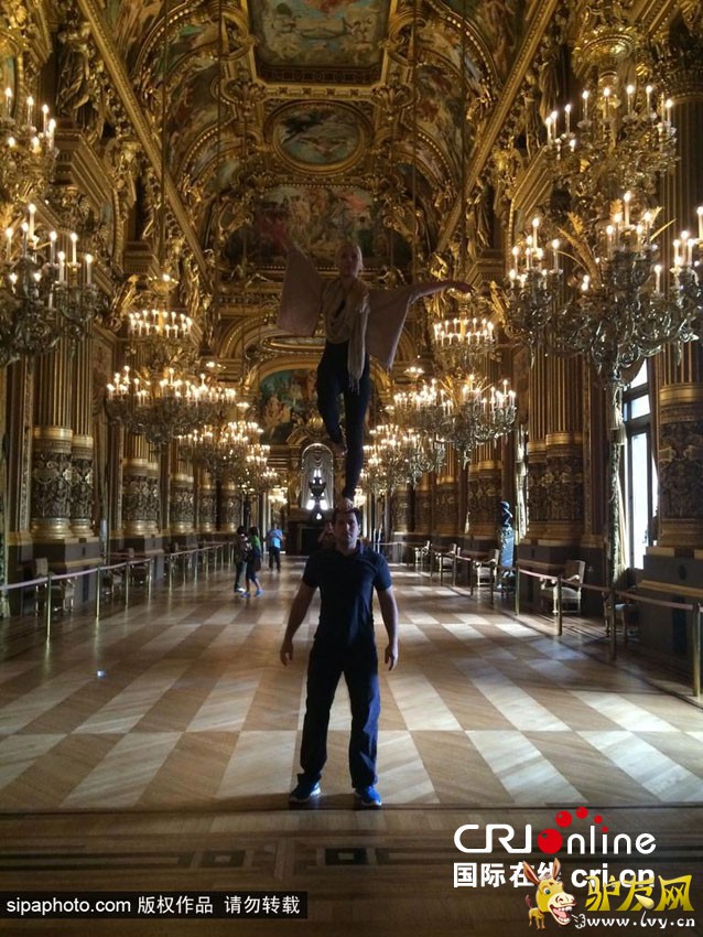 ����Ĳ������� վ��δ���ͷ����������(������ͼ)