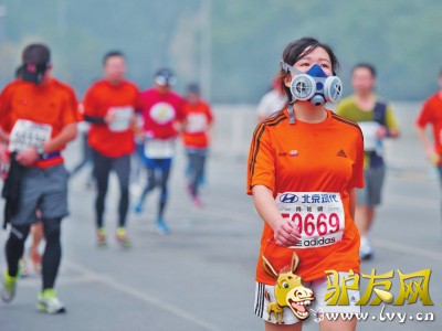 �ܡ���������Ů���ָߴ��ϡ�¿���緢