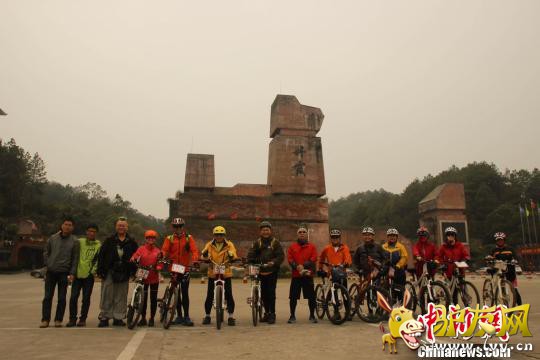 ������������ε�ϼɽ����ܻ�����