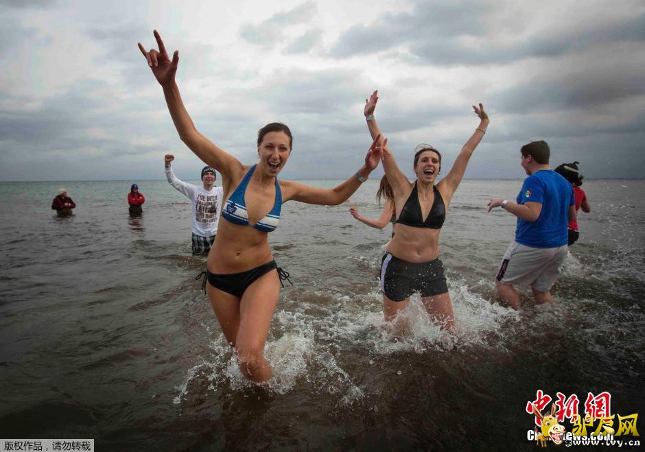 ����ʱ��2015��1��1�գ����ô�������ڲμӡ������ܶ�Ӿ�����ף���꣬Ϊ���ƻ���ļ�衣