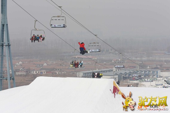 ��Ӱ����ȡ����ɽ���С�С˨�ӡ�������������ڷ����������ɷ�Խ12�״���̨