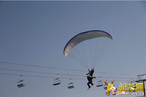 Ψһ��Χ�������й����ֺ�ΰ�뻬��ɡ����ھ���������ɡ��ضԿա��ĸ�̨����