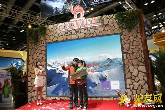 ��������н�Ʒ���ֳ����ں�Ӱ����