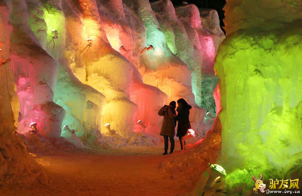 �ձ�����������ͳ���Ρ��T����ˮ�о���������ӭ���������ǵ�Oto��ѽڡ�����һ�죬��2000���ձ������ֳֻ�Ѵ�ɽ�ϵ�������������̤��538��̨�ף���ף���������