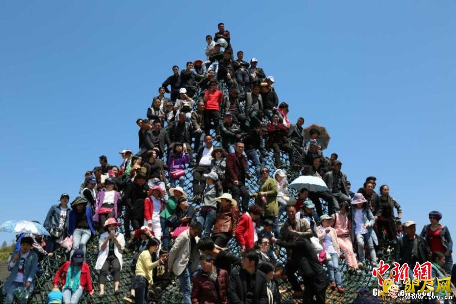 4��14������Ĳ��������ܵ����¹��ֳ���