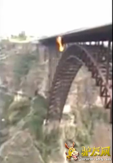 ͼΪ���˱�����ɡ����ؼ�ʱ�����⡣