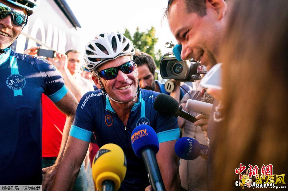 7��16�գ��������г�������ķ˹���ʲμ��˽��껷�����г���������һ�����Σ�Ȼ����������ʽ���������ǲμ�����һλ�����翹�����ǡ���ǰӢ��������ѡ�ֽܷ�����˹�Ļ���ᷢ��Ĵ������г�������ķ˹���ʽ��μ�16�ա�17�������������ε����С�