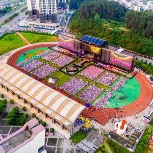 һ������֮ҹ��ę́���ý��롰���ʽ��ת���·�ʽ